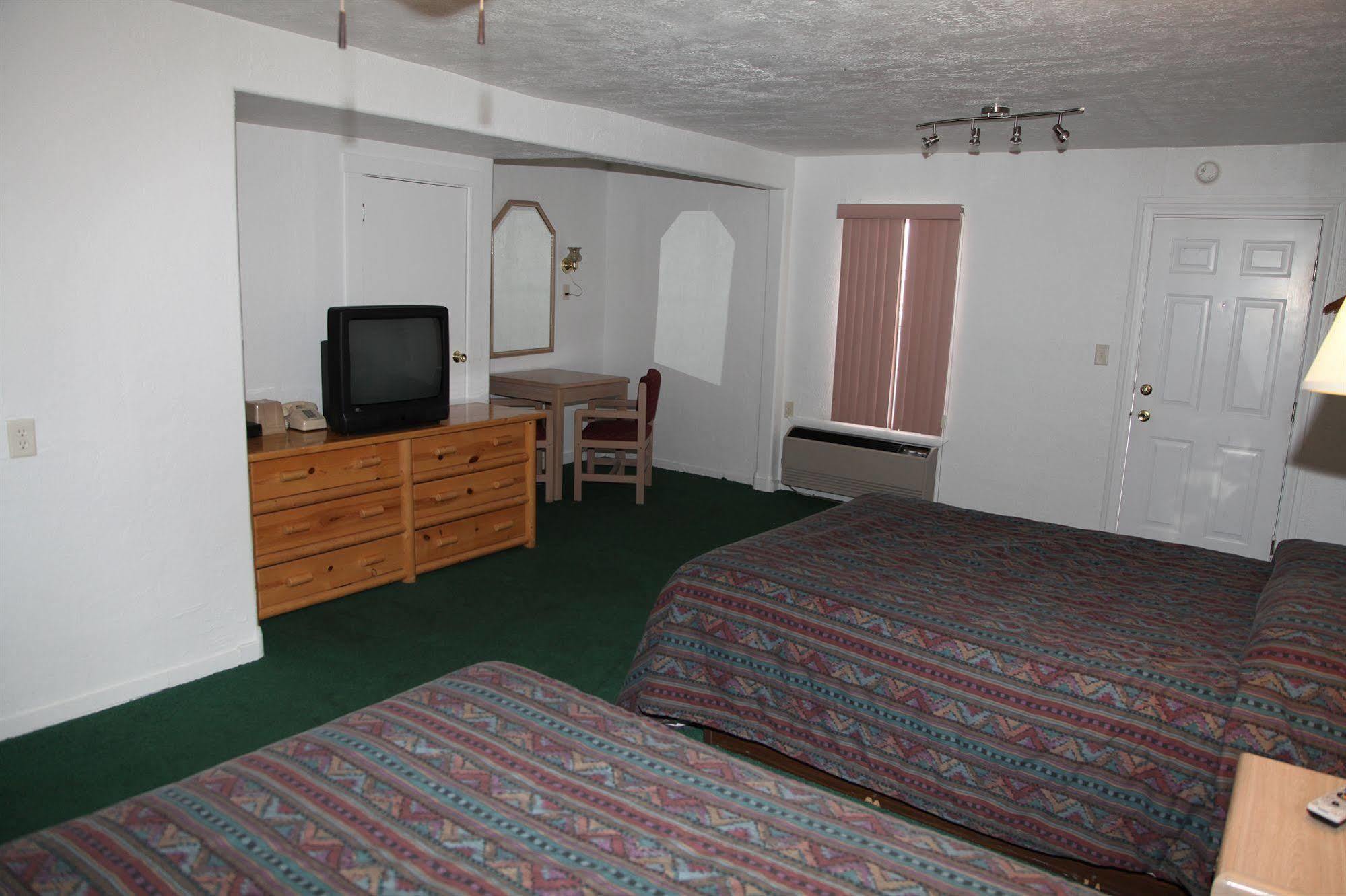 Marianna Inn Panguitch Buitenkant foto
